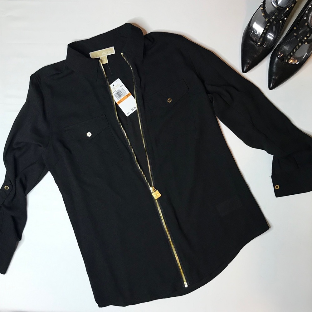 - - NWT MICHAEL KORS BLOUSE SIZE SMALL